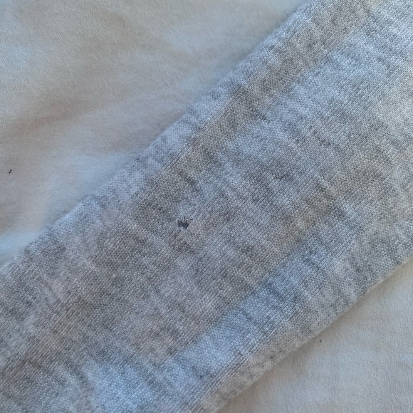 Light grey turtle neck - Picture 2 of 2